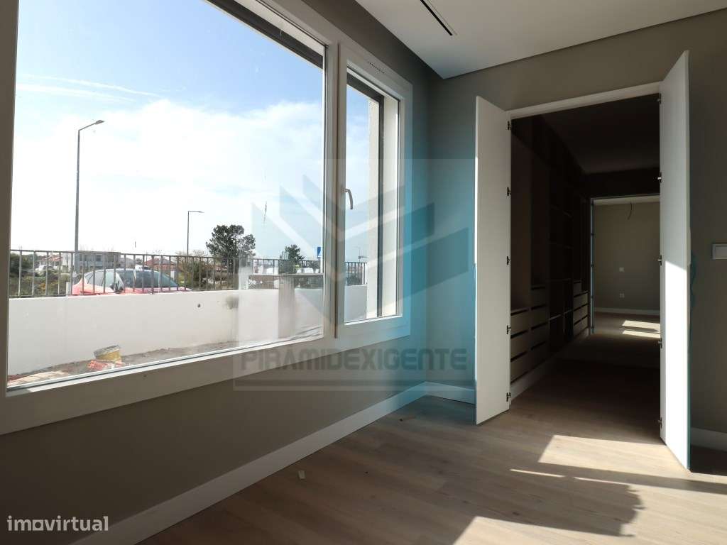 Moradia Isolada NOVA! Piscina Lavandaria Boas Áreas, Azeitão-18