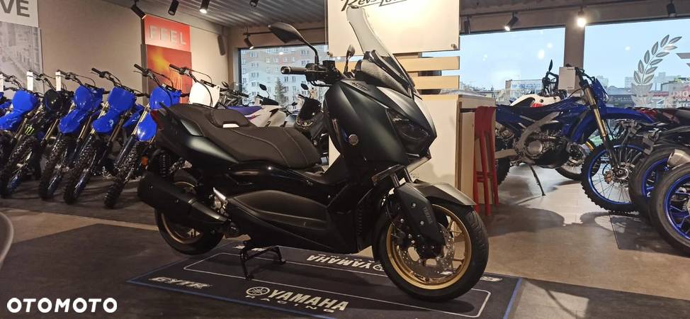 Yamaha X-max - 7