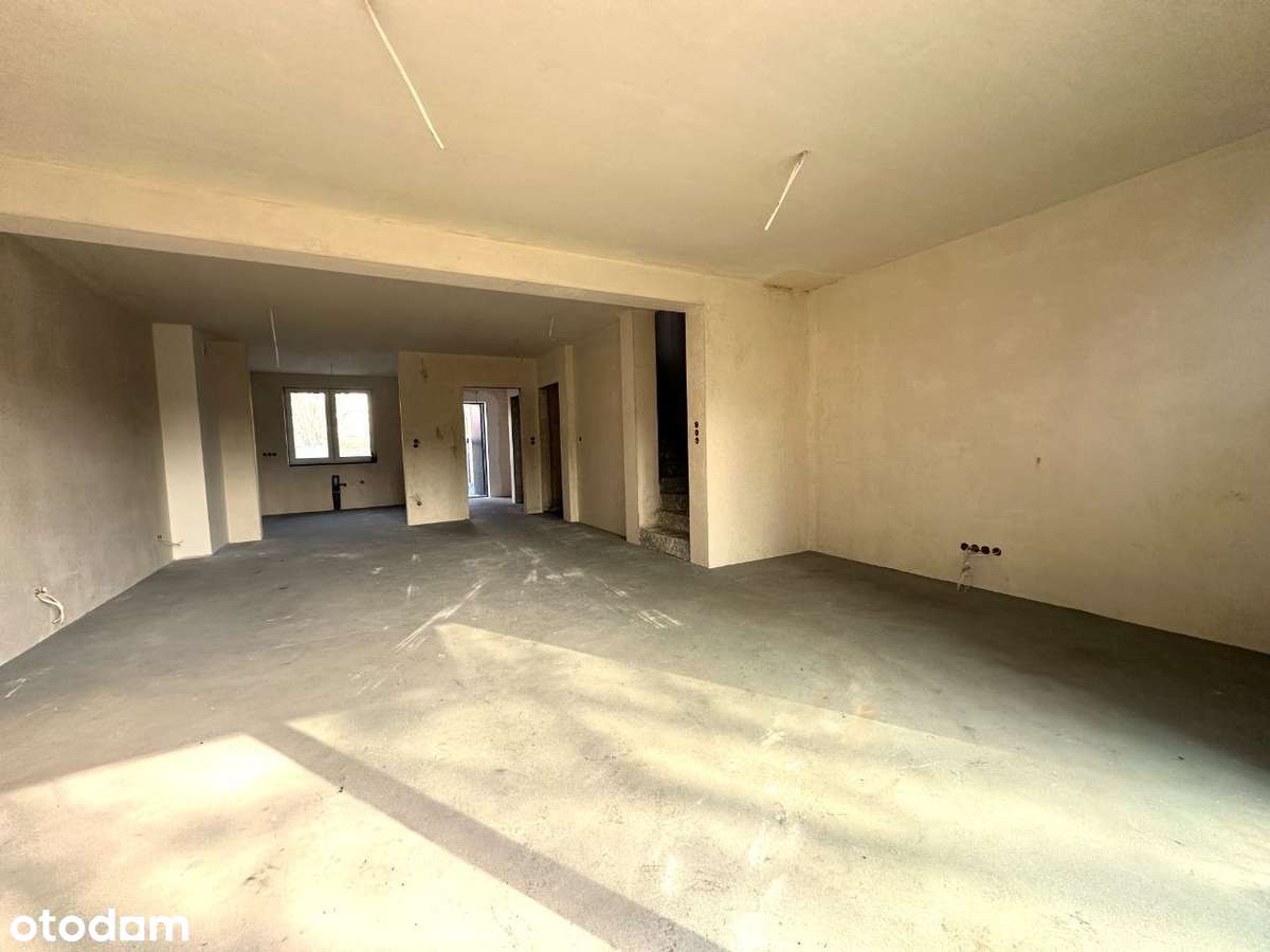 Segment | 5 pokoi | 2 Garderoby | 3 Łazienki | Ostatni lokal |-9