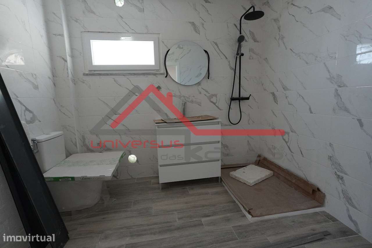 Moradia Nova Geminada V3 com Gargem e Anexo Alto Estanqueiro - Montijo-9