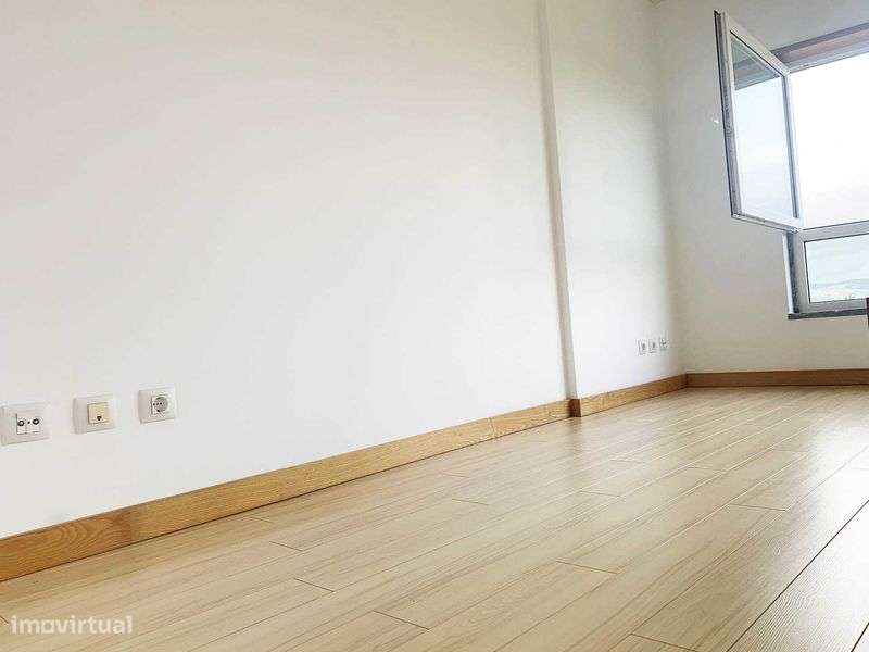 Apartamento T1 semi-novo em Telheiras - Grande imagem: 4/12