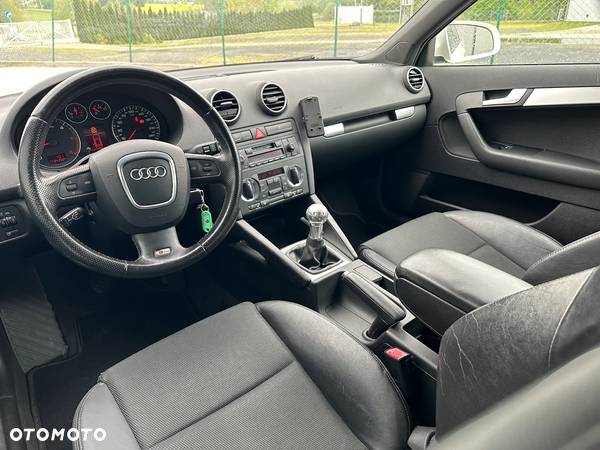 Audi A3 2.0 TDI Sportback DPF quattro S line Sportpaket - 11