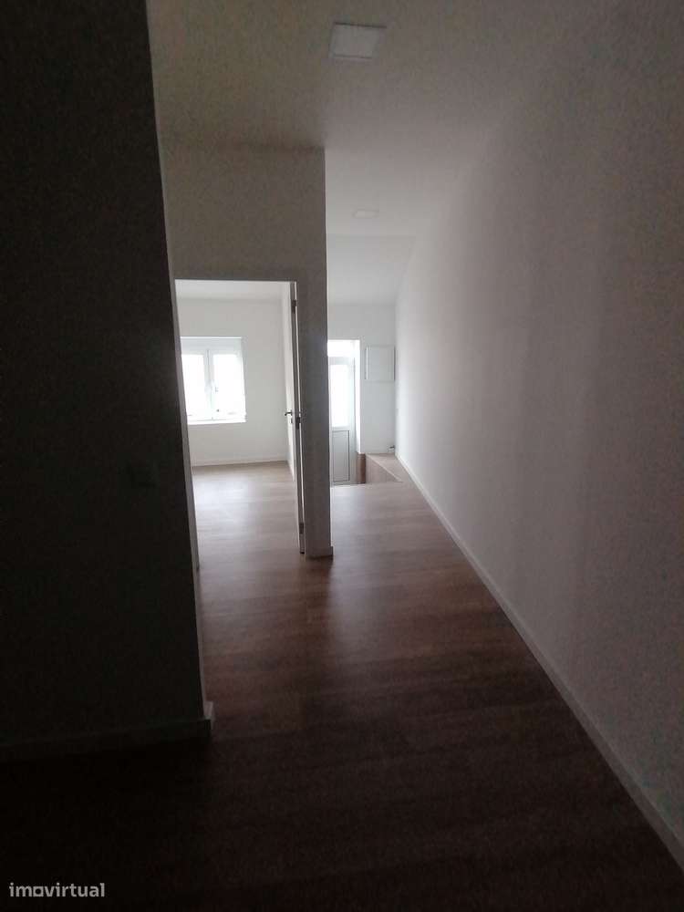 Excelente T1 Novo - Grande imagem: 5/8