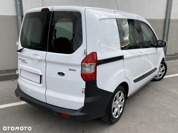 Ford Tourneo Courier 1.0 EcoBoost Ambiente - 3