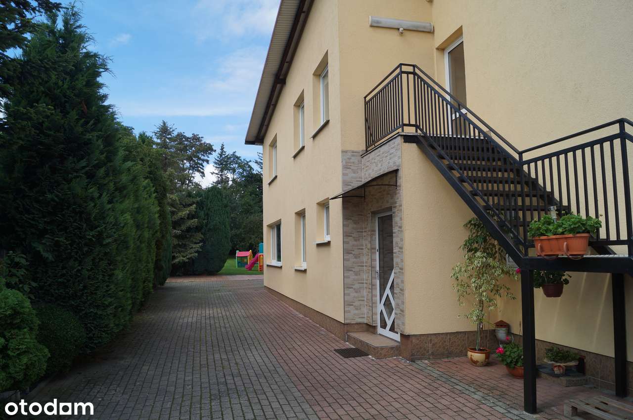 Dom z dużym potencjałem - Pełny obrazek: 1/12