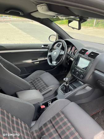 Volkswagen Golf V 2.0 TSI GTI - 5