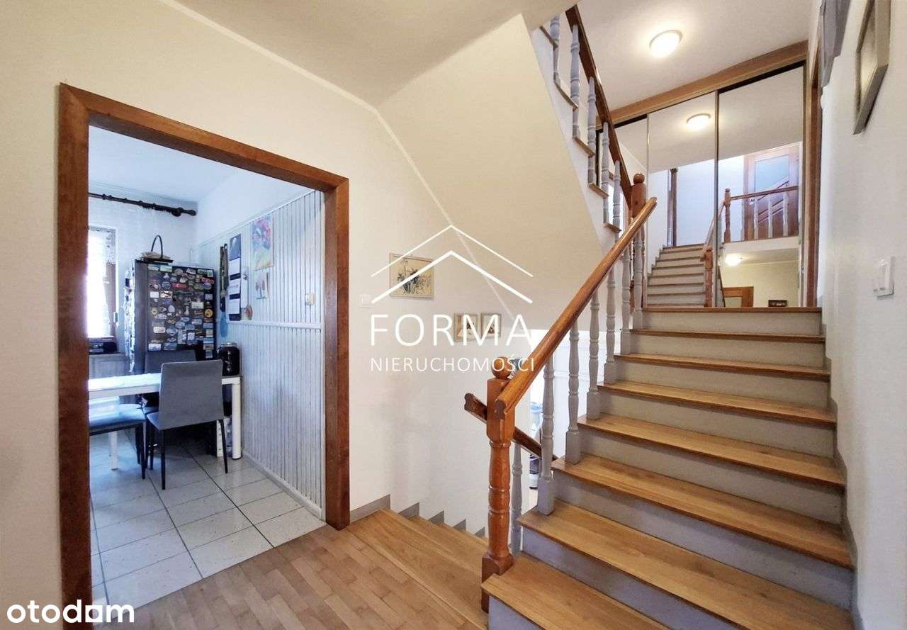 Przestronny dom 136 m², 6 pokoi,Ogród,Garaż 2 auta-10