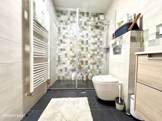Apartamento T3 Renovado em Mozelos-15