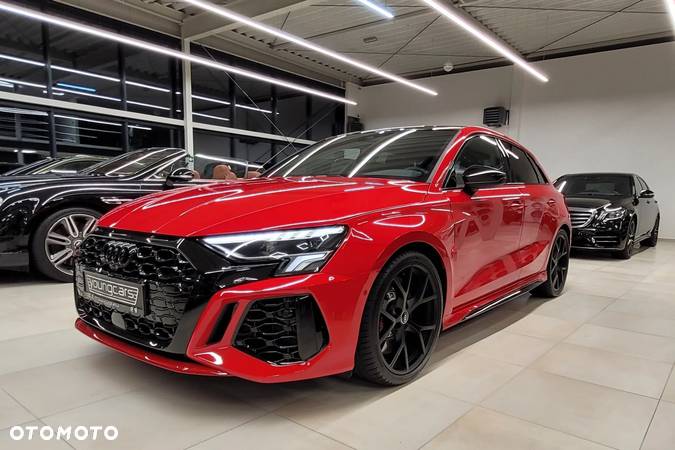 Audi RS3 TFSI Quattro S tronic - 1