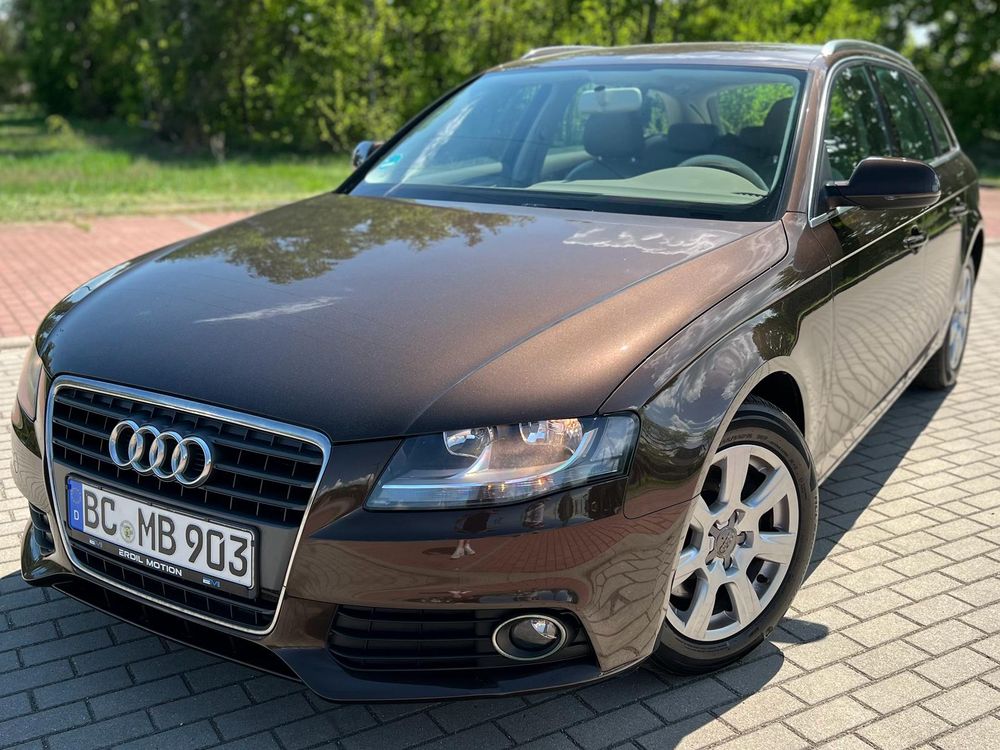 Audi A4 B8 2.0 TDI DPF multitronic Attraction 2010