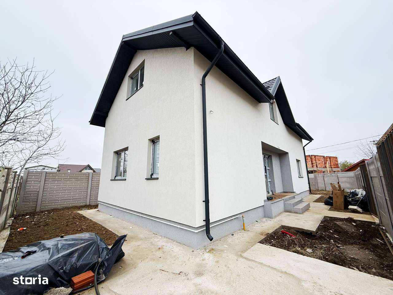 Vila Individuala / 4 Camere / 3 Bai / Teren 295 mp - Imagine principală: 2/17