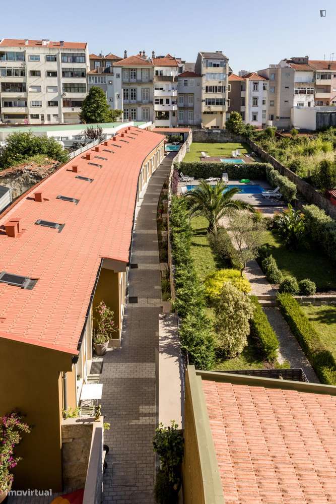 Apartamento com 1 quartos - localizado em Miragaia Porto - Grande imagem: 3/10