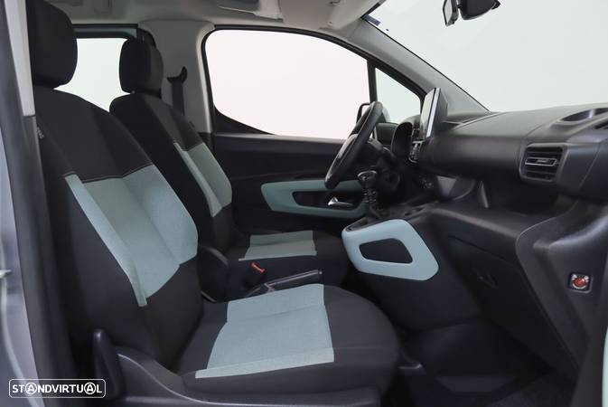 Citroën Berlingo XL PureTech Feel 7L - 7