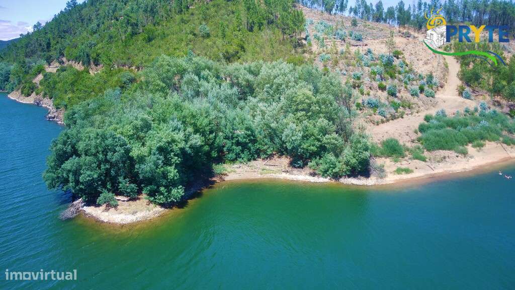 Terreno rústico confinante e com uma vista incrível sobre o Rio Zêzere-7