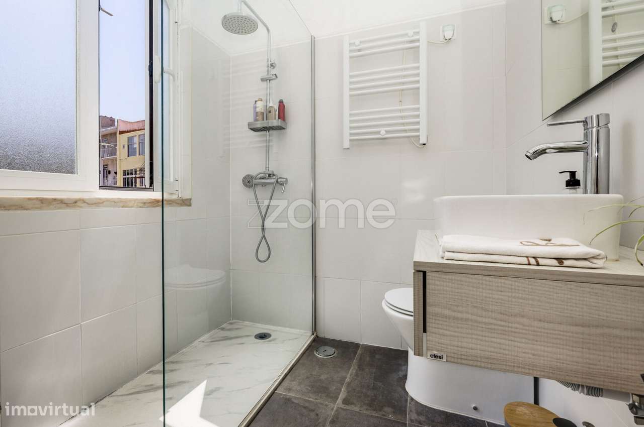 Apartamento de charme no coração de Lisboa.-11