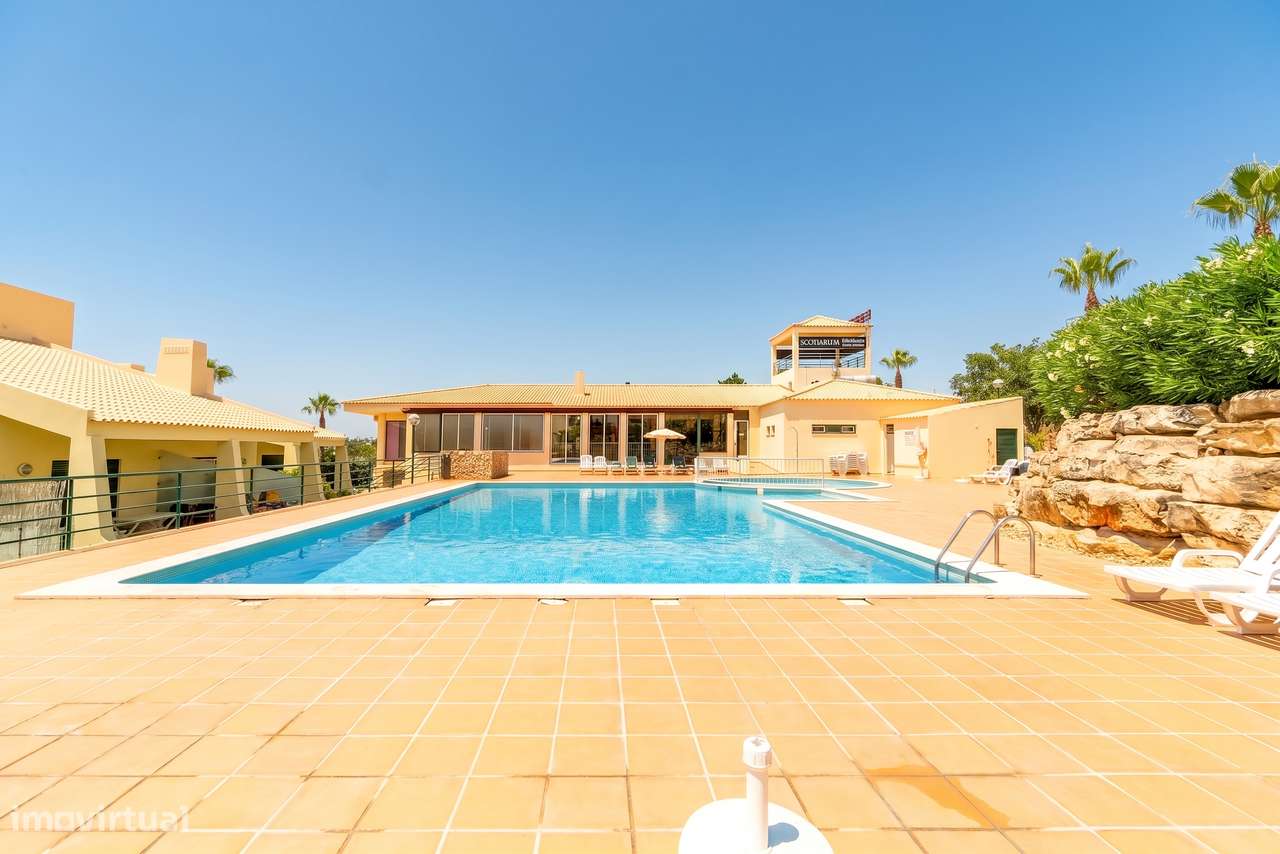 Apartamento térreo T2 na Galé-23