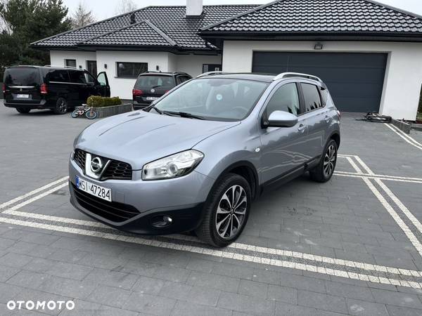 Nissan Qashqai - 1