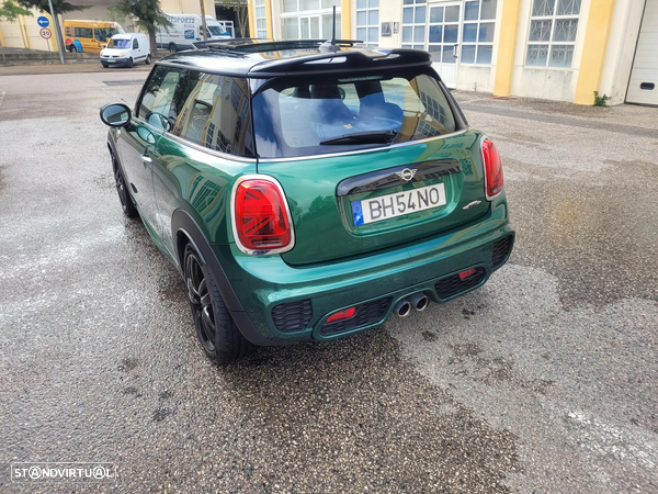 MINI John Cooper Works - 13