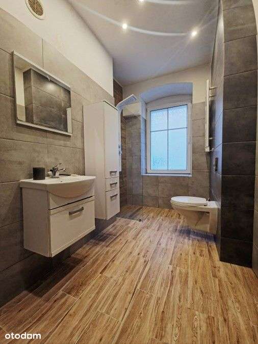 Mieszkanko w oficynie przy Małopolskiej szuka nowego Właściciela-10