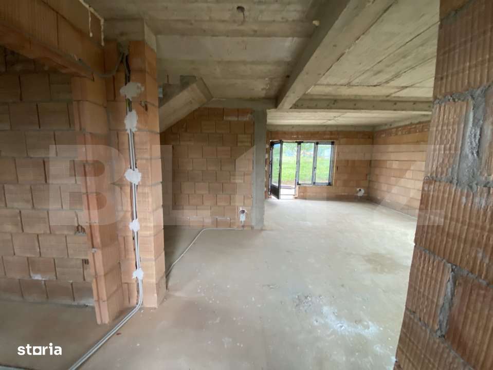 Casa de vanzare semifinisata - Imagine principală: 4/19