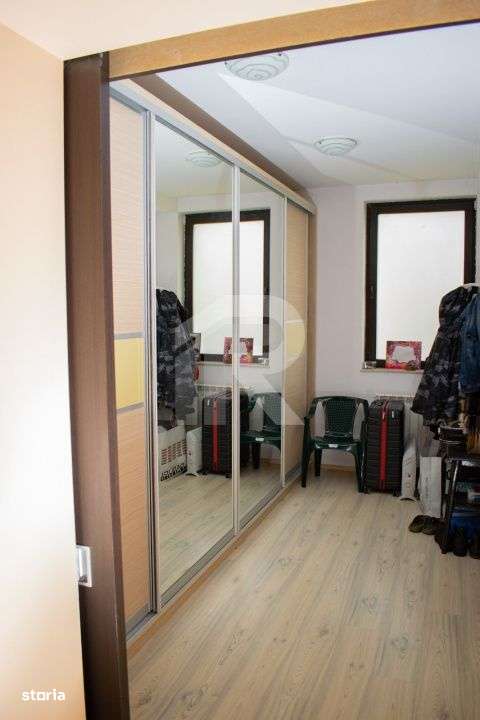 VILA Darza  -350 mp utili \ 700 mp teren\ 6 camere\4 bai - 280000 E ne-13