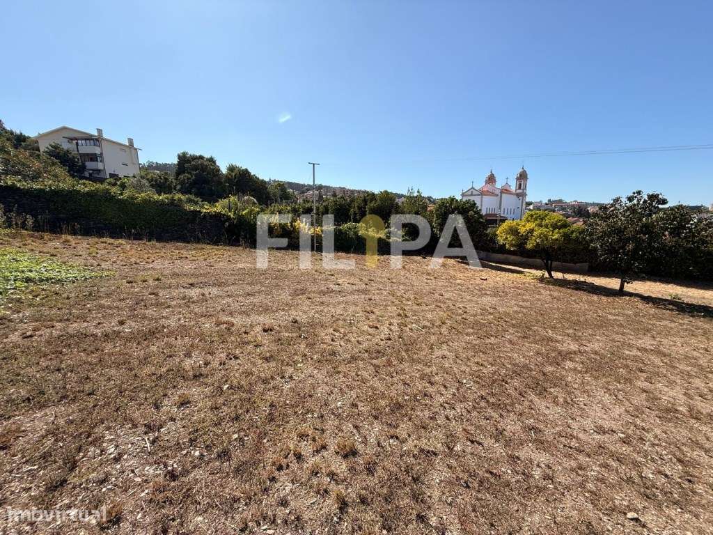 Moradia térrea para reconstrução no centro de Valongo-18