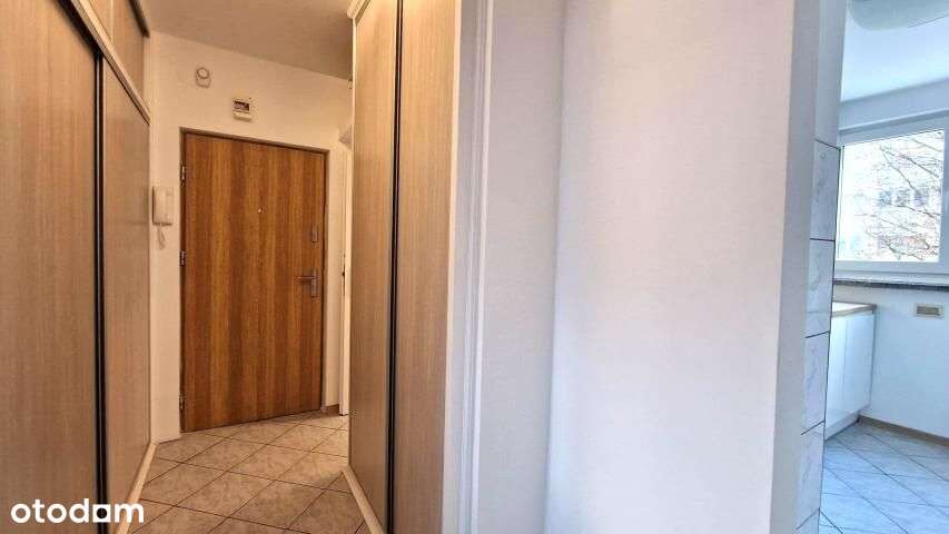 Atrakcyjna kawalerka w centum Kołobrzegu-8