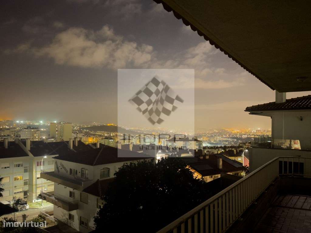 Moradia de Excelência na Amadora - Exclusividade, Conforto e Locali...-48