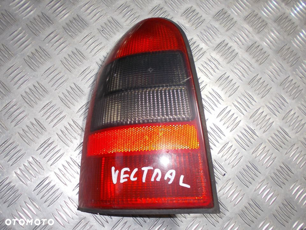 Opel Vectra B - lampa tylna lewa KOMBI LIFT - 1