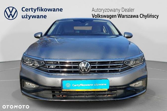 Volkswagen Passat 2.0 TSI Elegance DSG - 2