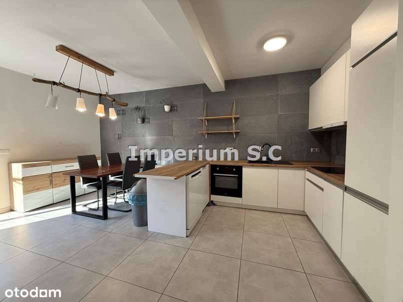 Dom, ul. Podmiejska-0