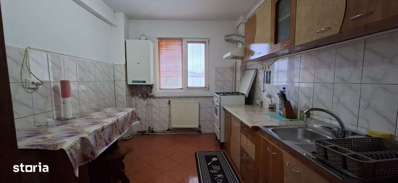 Etaj 2-Mioritei(str.Banatului)-2 cam decomandat-62 mp-centrala-PVC-8