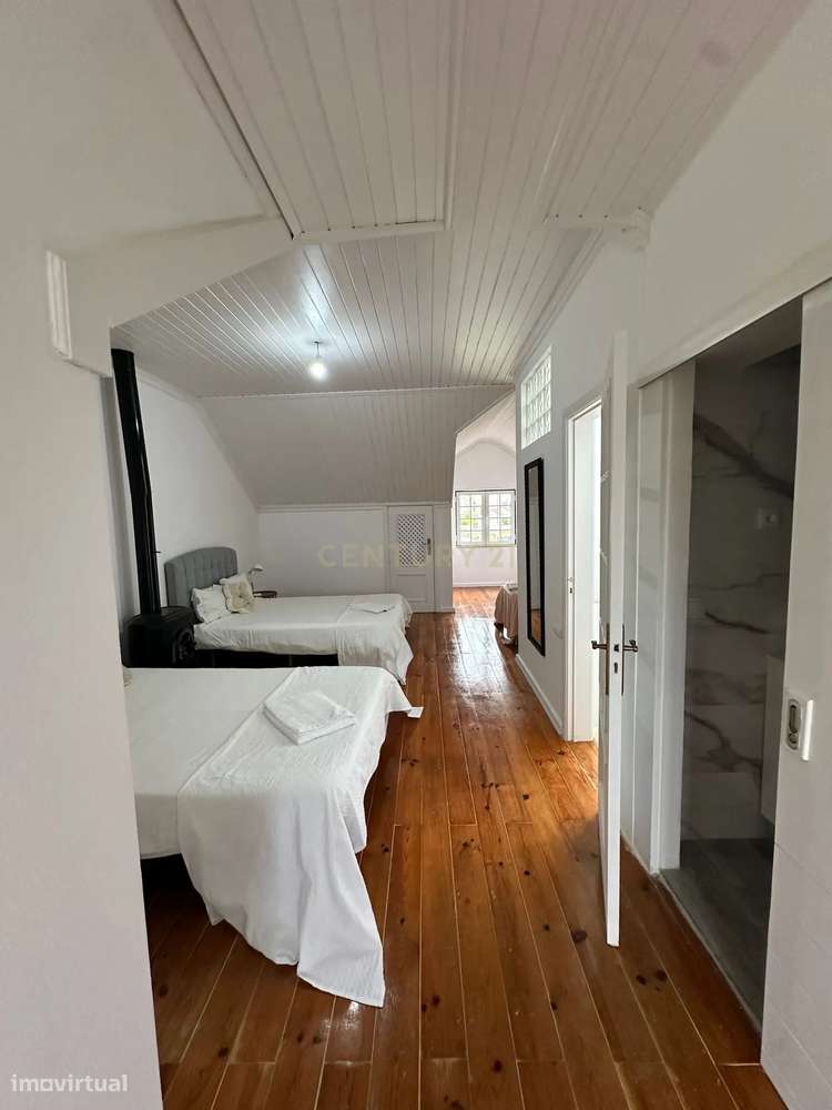 Moradia T5 Azambuja-9