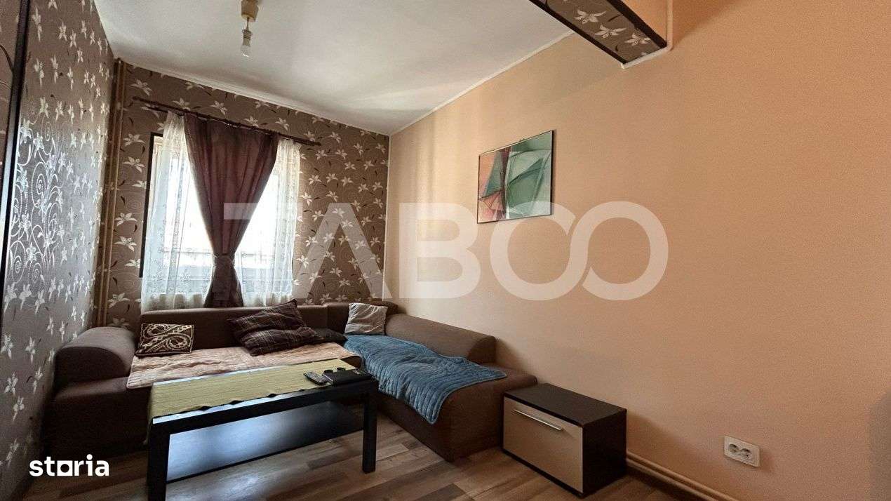 Apartament de vanzare 4 camere mobilat utilat si balcon Vasile Aaron - Imagine principală: 3/16