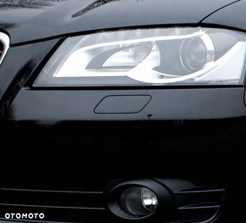 Zaślepka spryskiwacza lampy AUDI A3 P8 L / P KOLOR - 2