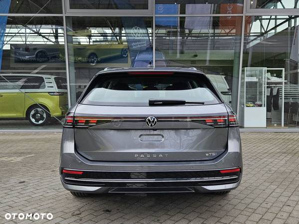 Volkswagen Passat 1.5 TSI ACT mHEV Elegance DSG - 7