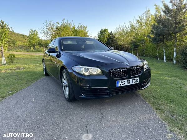 BMW Seria 5 520d xDrive Aut. Luxury Line - 1