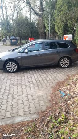 Opel Astra IV 1.4 T Sport - 3