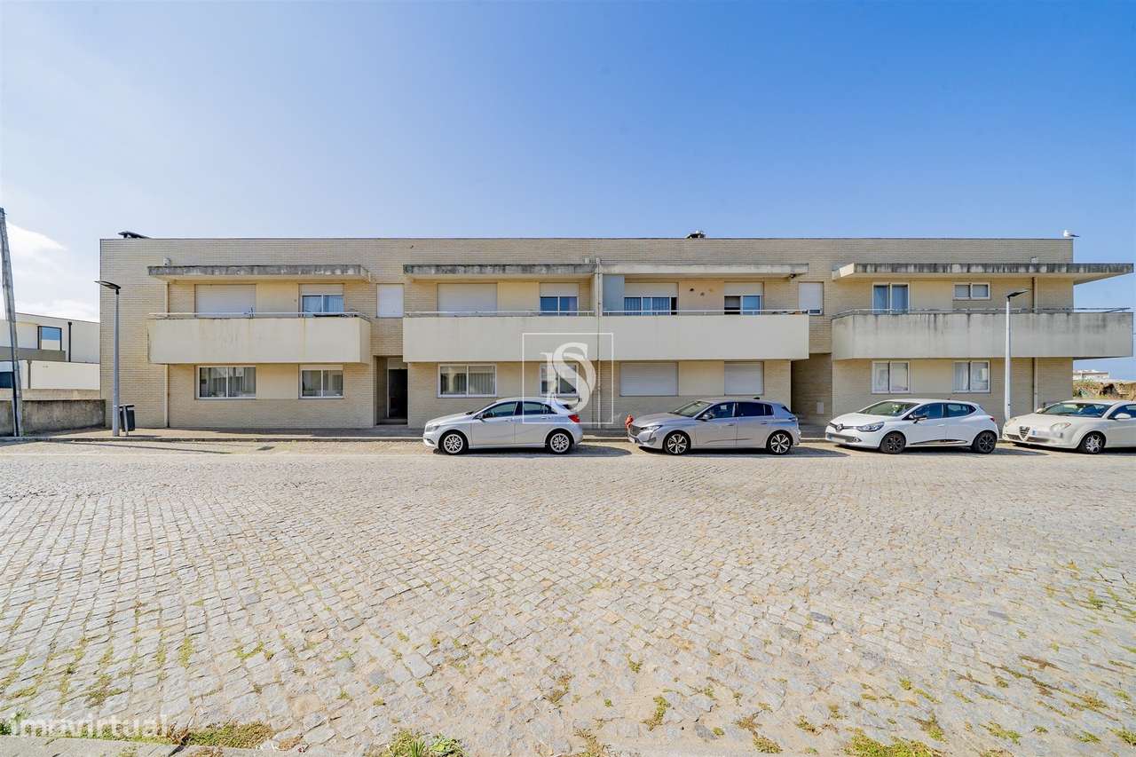 T2+1, Remodelado, com Garagem Fechada, a 1,2 km da Praia — Vila do Con-5