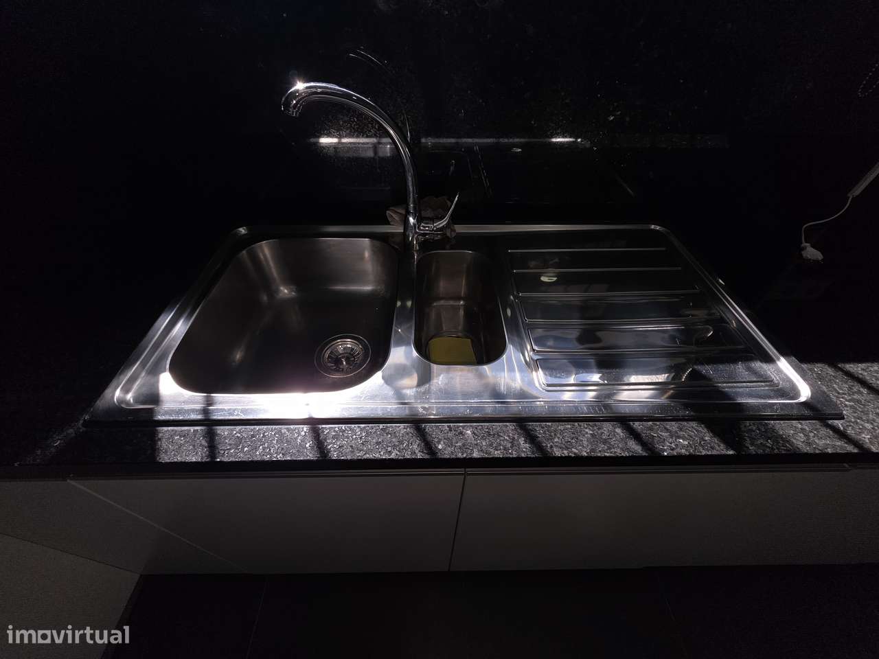 Fantástico Moradia T3 Independente em Lourosa-11