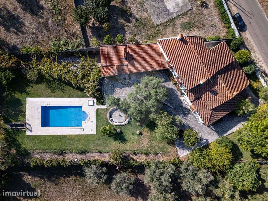 Moradia T6 para venda - Grande imagem: 3/46