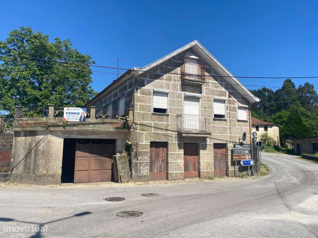 Moradia T/5 - Grande imagem: 2/13