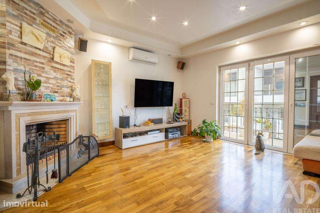 Casa / Villa T4 em Corroios de 200,00 m2 - Grande imagem: 5/30