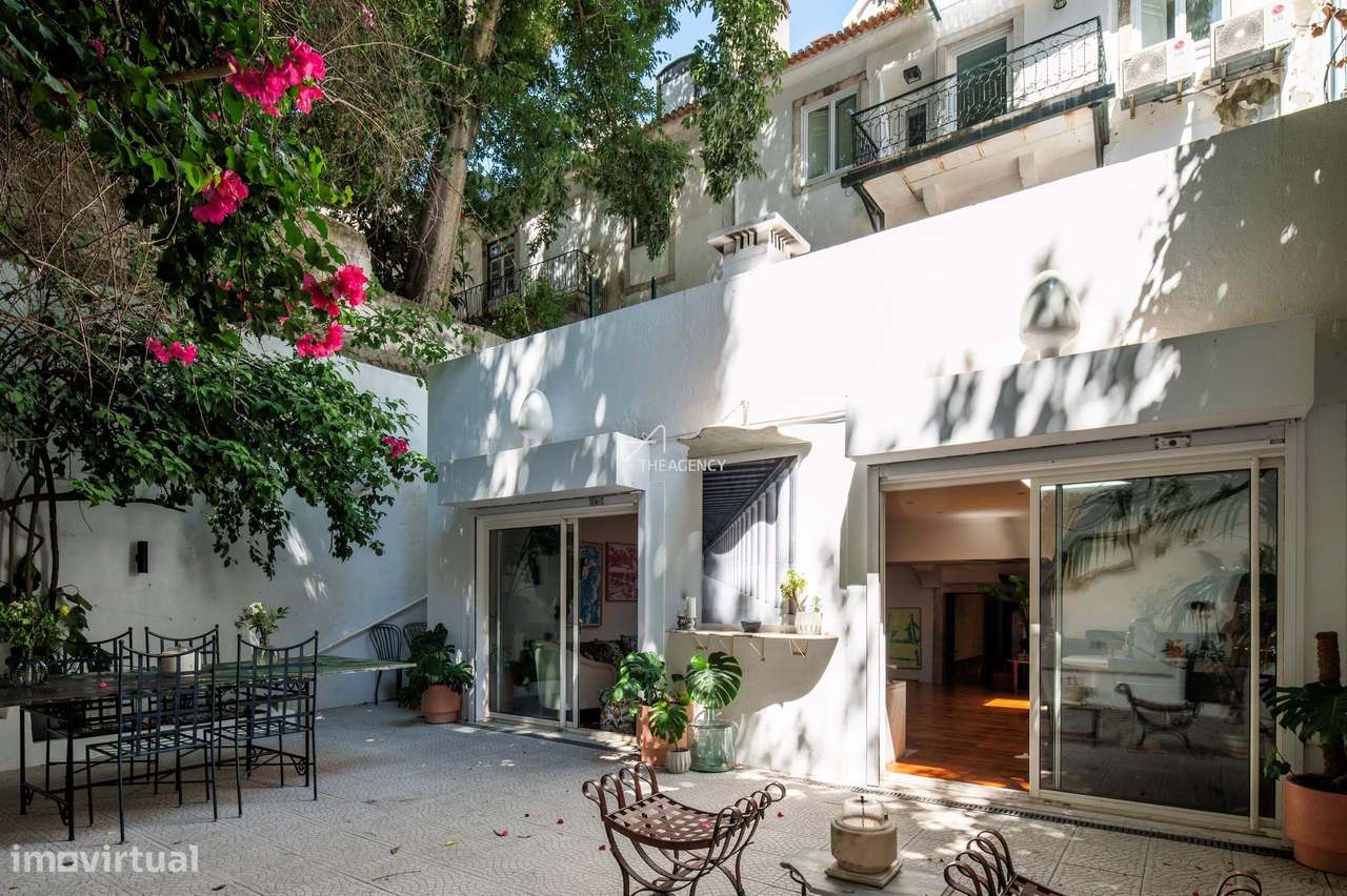 Encantador Apartamento com Jardim Privativo à Venda no Chiado - Grande imagem: 1/40