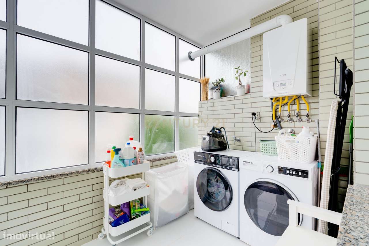 T2+2 Duplex c/ Sótão amplo (248m²) | S. Félix Marinha-14