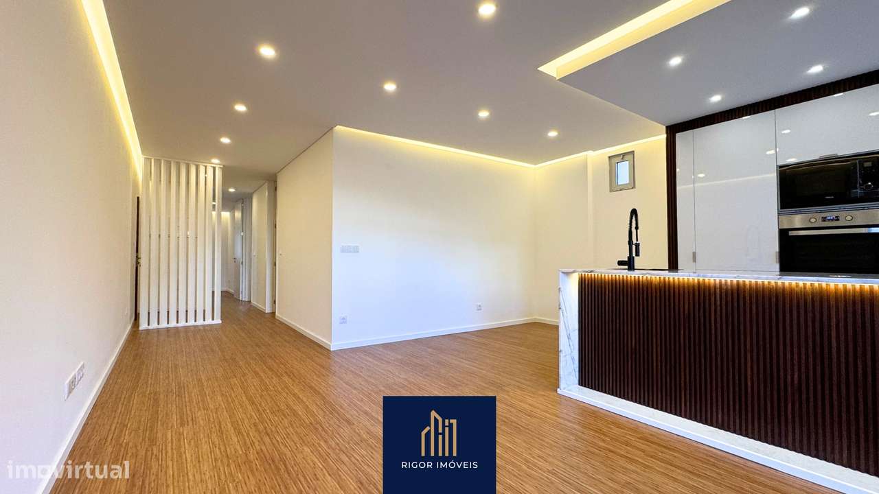 Apartamento T3 Renovado | Póvoa de Varzim - Zona Balnear - Grande imagem: 5/27