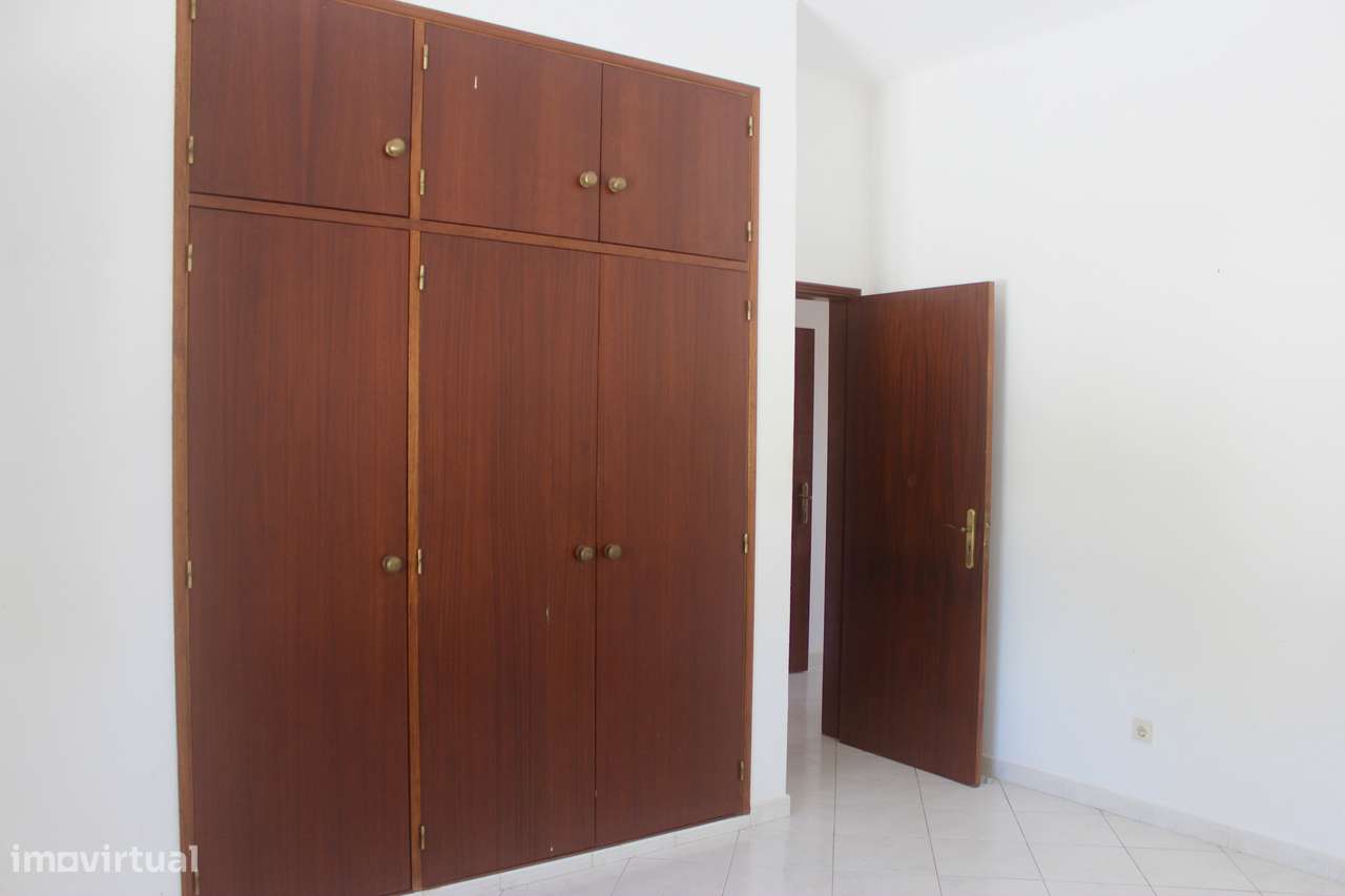 Moradia T5 com mais de 200m2 em Boliqueime-10