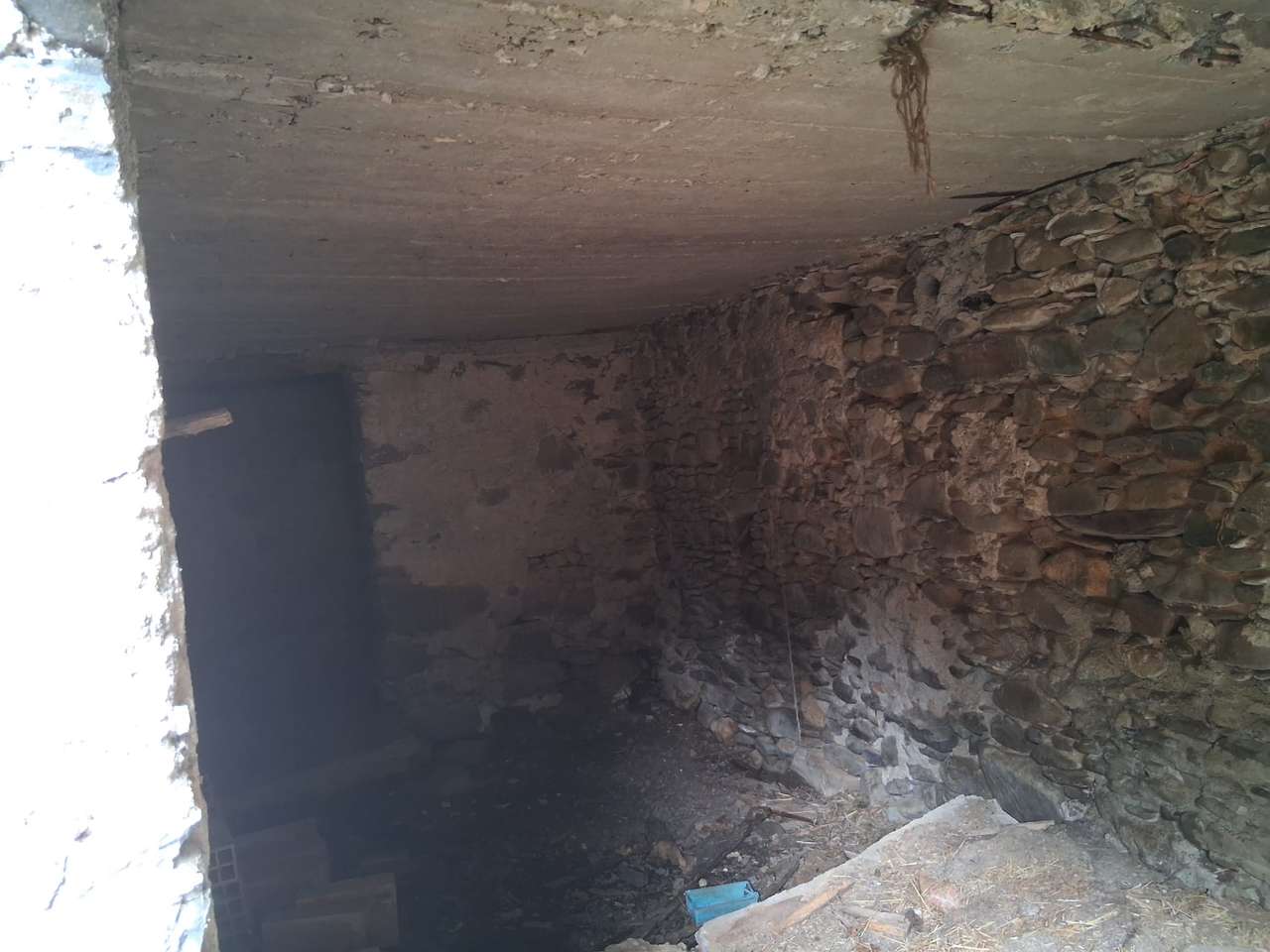 Moradia para Restaurar com Terreno Urbano – Cadaixo, Miranda do Corvo-18