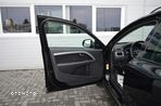 Volvo V70 D2 R-Design - 34