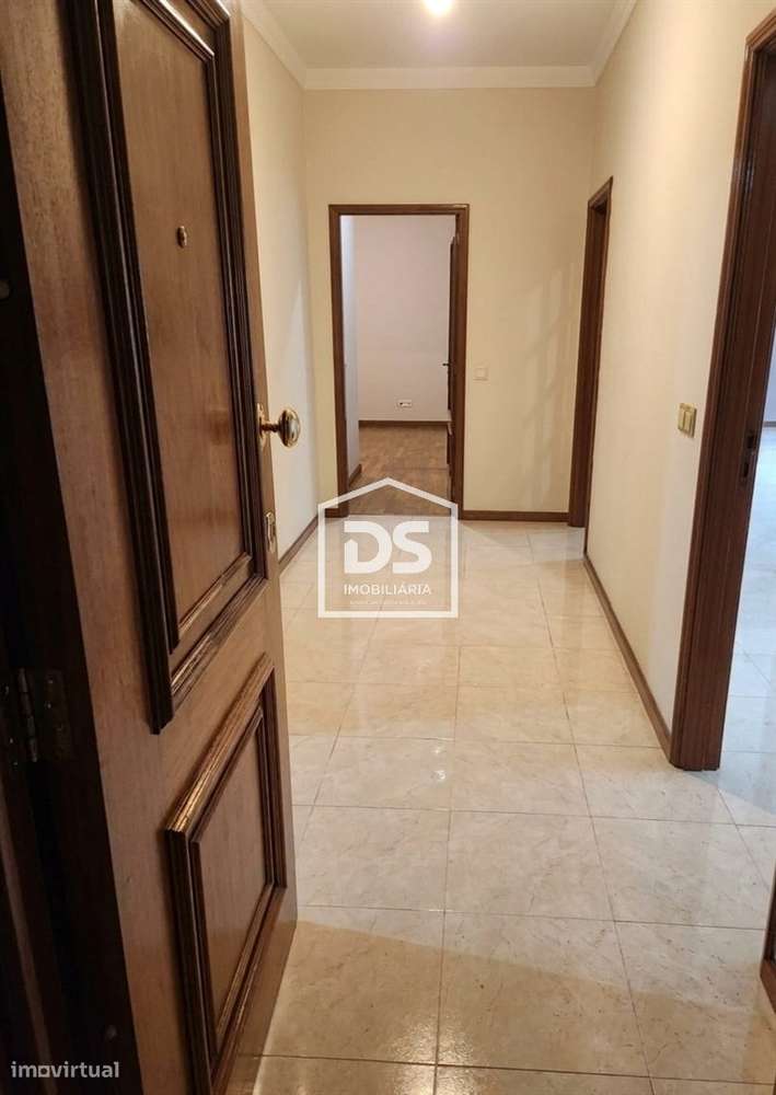 Apartamento T3 Venda em Nespereira e Casais,Lousada-16